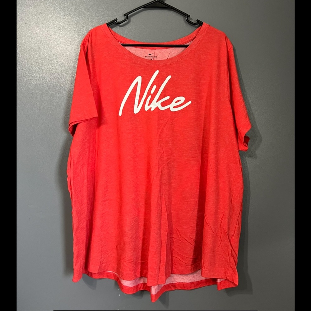 Nike T-Shirt Pink Womens Plus
